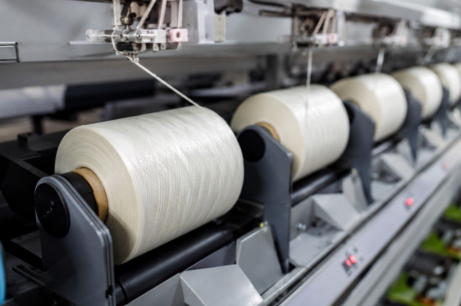 Synthetic fibre spinning